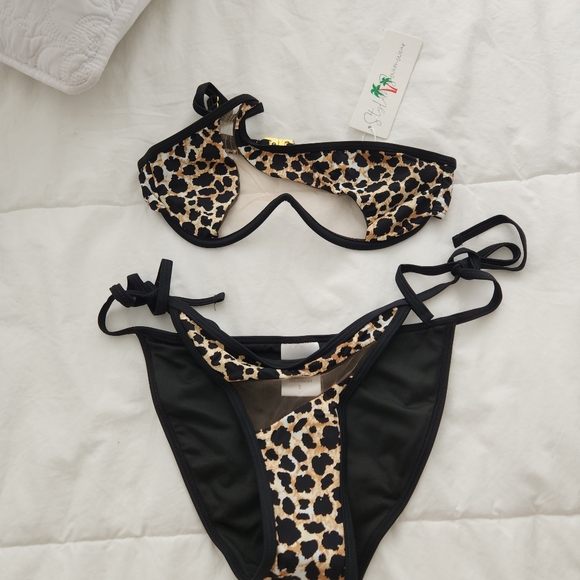 Two-piece bikini Size S - Picture 13 of 16